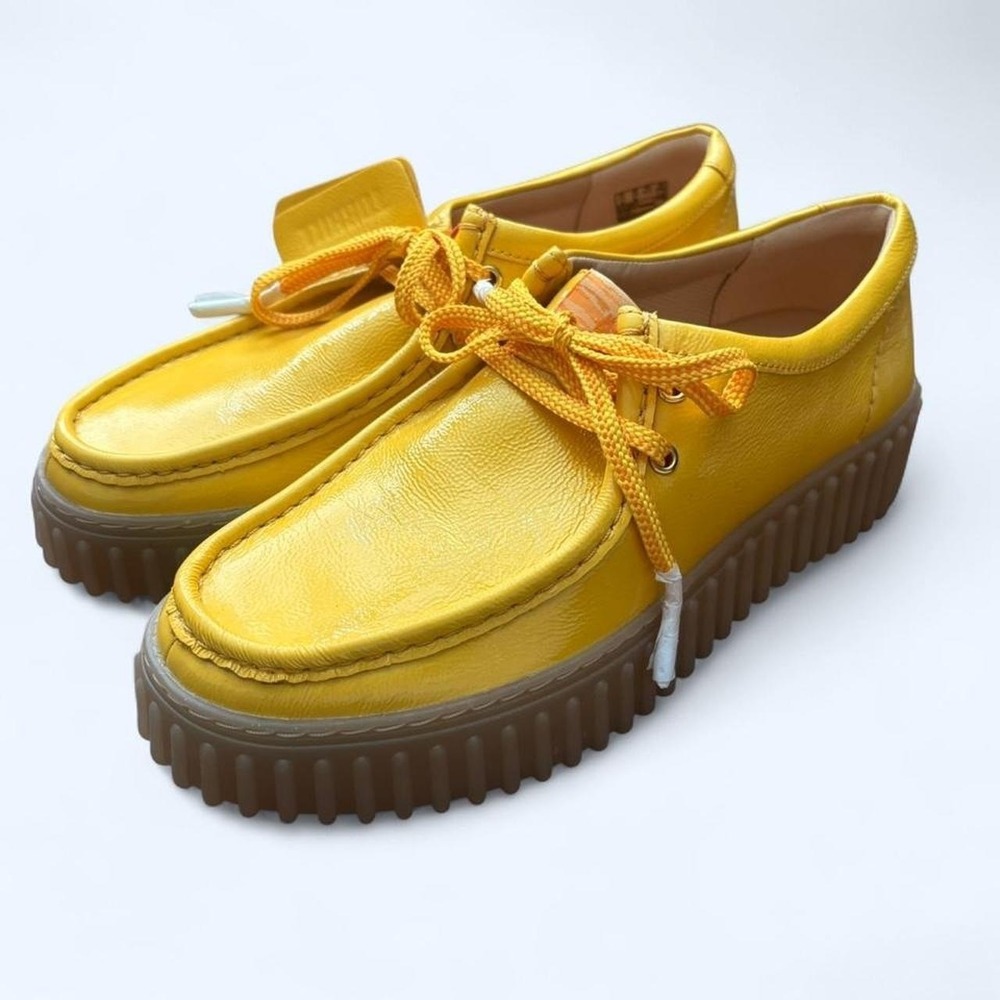 NEW Clarks Originals x Torhill Bee Chukka Yellow Glossy Leather Chunky Sole Shoe